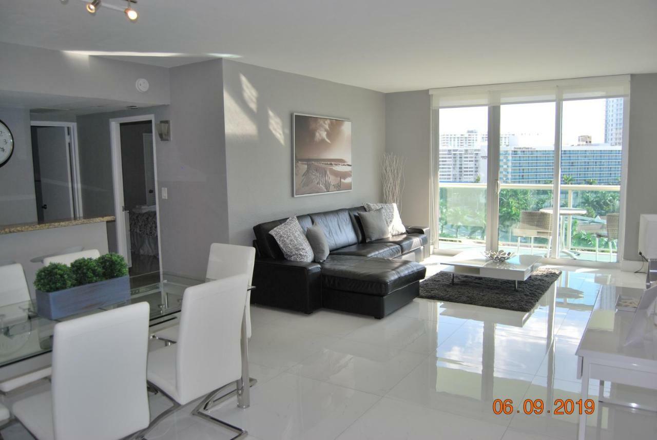 The Tides Apartment Hollywood Exterior photo
